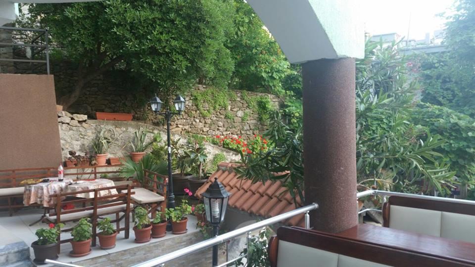 Hotel Hoti Ulcinj Esterno foto