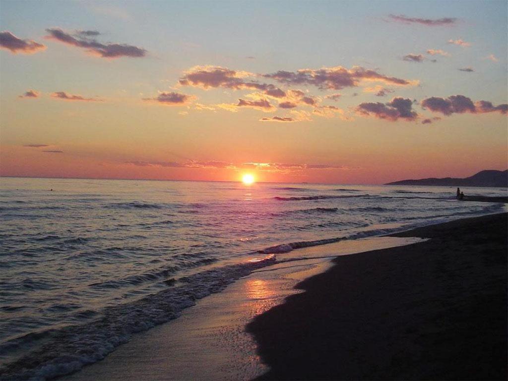 Hotel Hoti Ulcinj Esterno foto