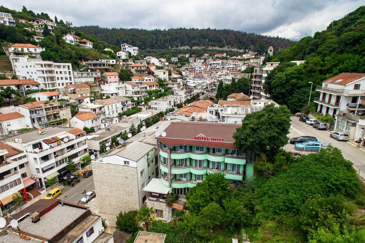 Hotel Hoti Ulcinj Esterno foto