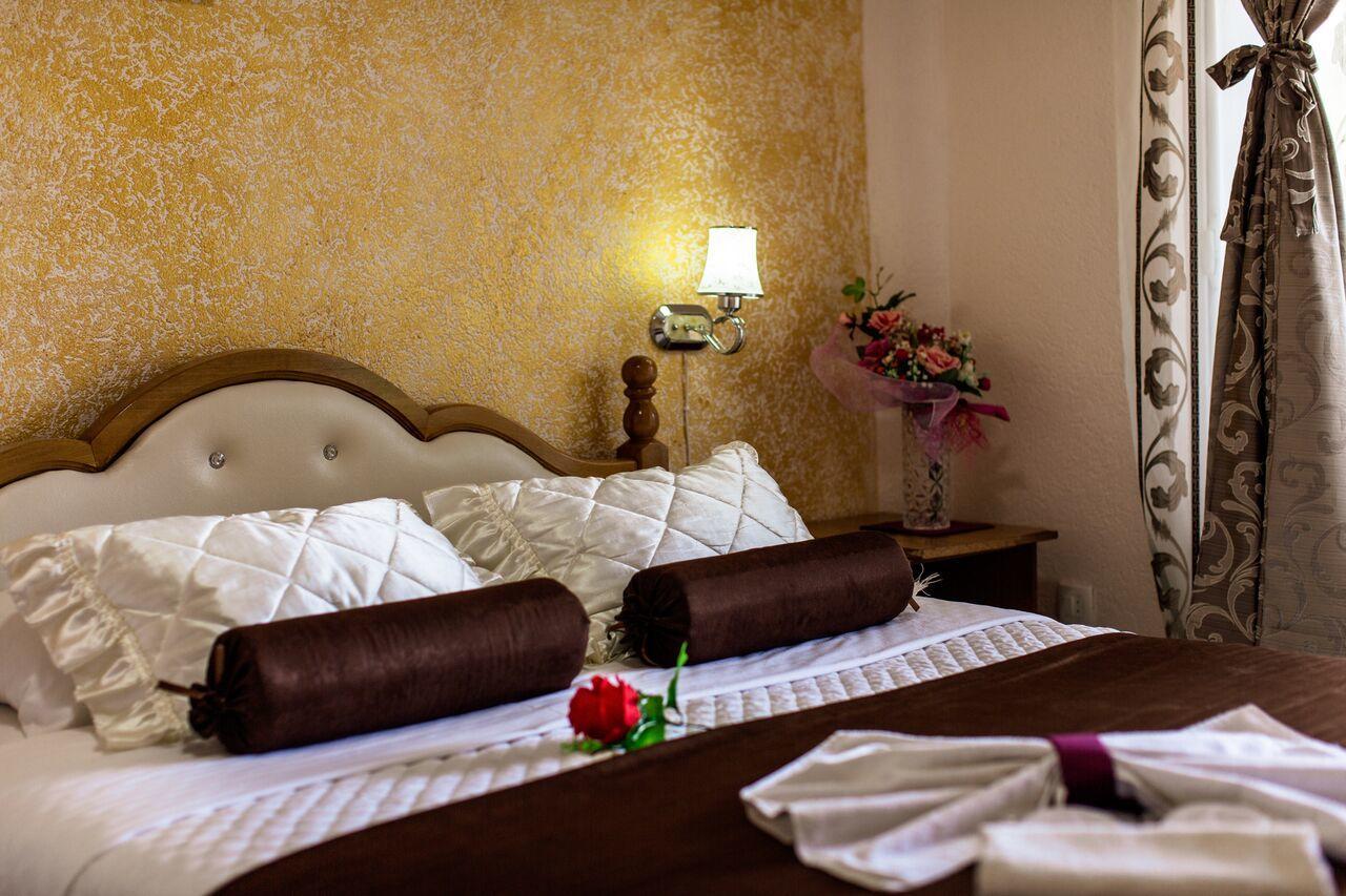 Hotel Hoti Ulcinj Esterno foto